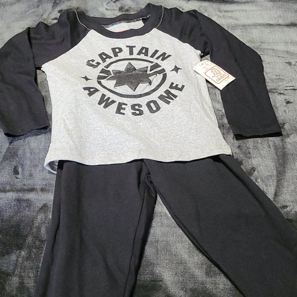 Boys 2 piece outfit